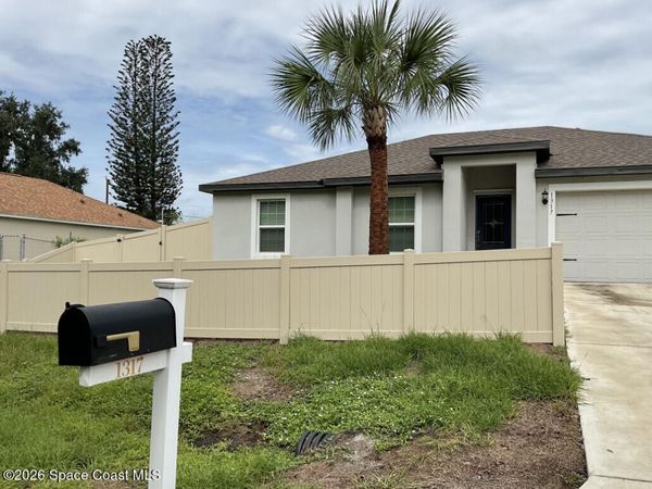 1317 Valerius Street SE , Palm Bay, FL 32909
