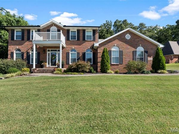 1554 Greenbrier Street , Cape Girardeau, MO 63701