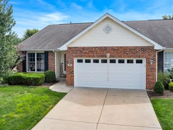 41 Huntgate Drive , Unit 12A, St Peters, MO 63376