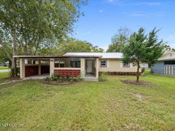 2601 STATE Street, Palatka, FL 32177