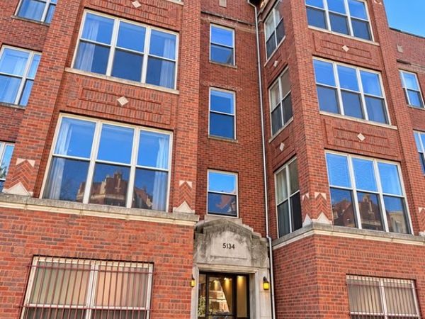 5142 S Ingleside Avenue, Unit 2D, Chicago, IL 60615