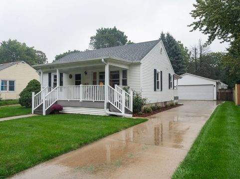Main Photo