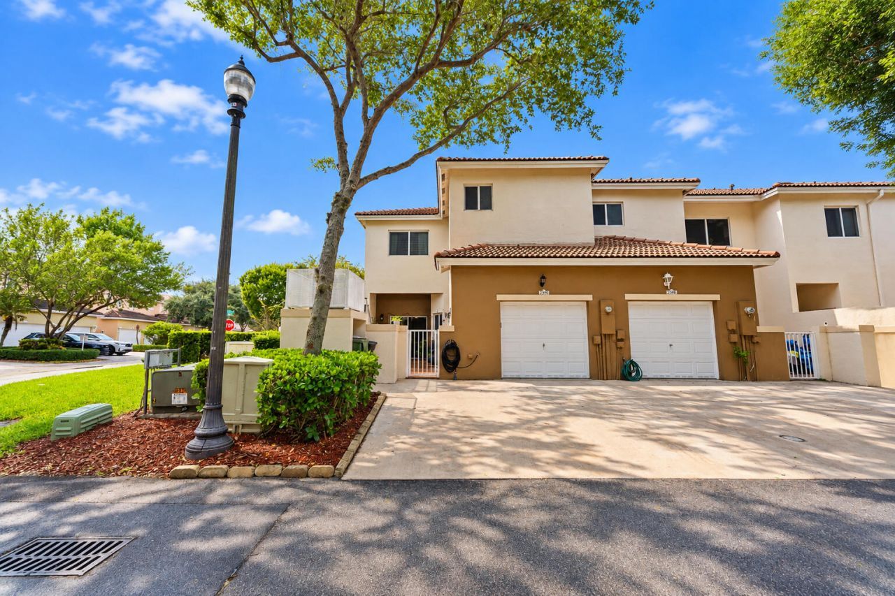 2390 SE 17th Terrace, Homestead, FL 33035 Photo