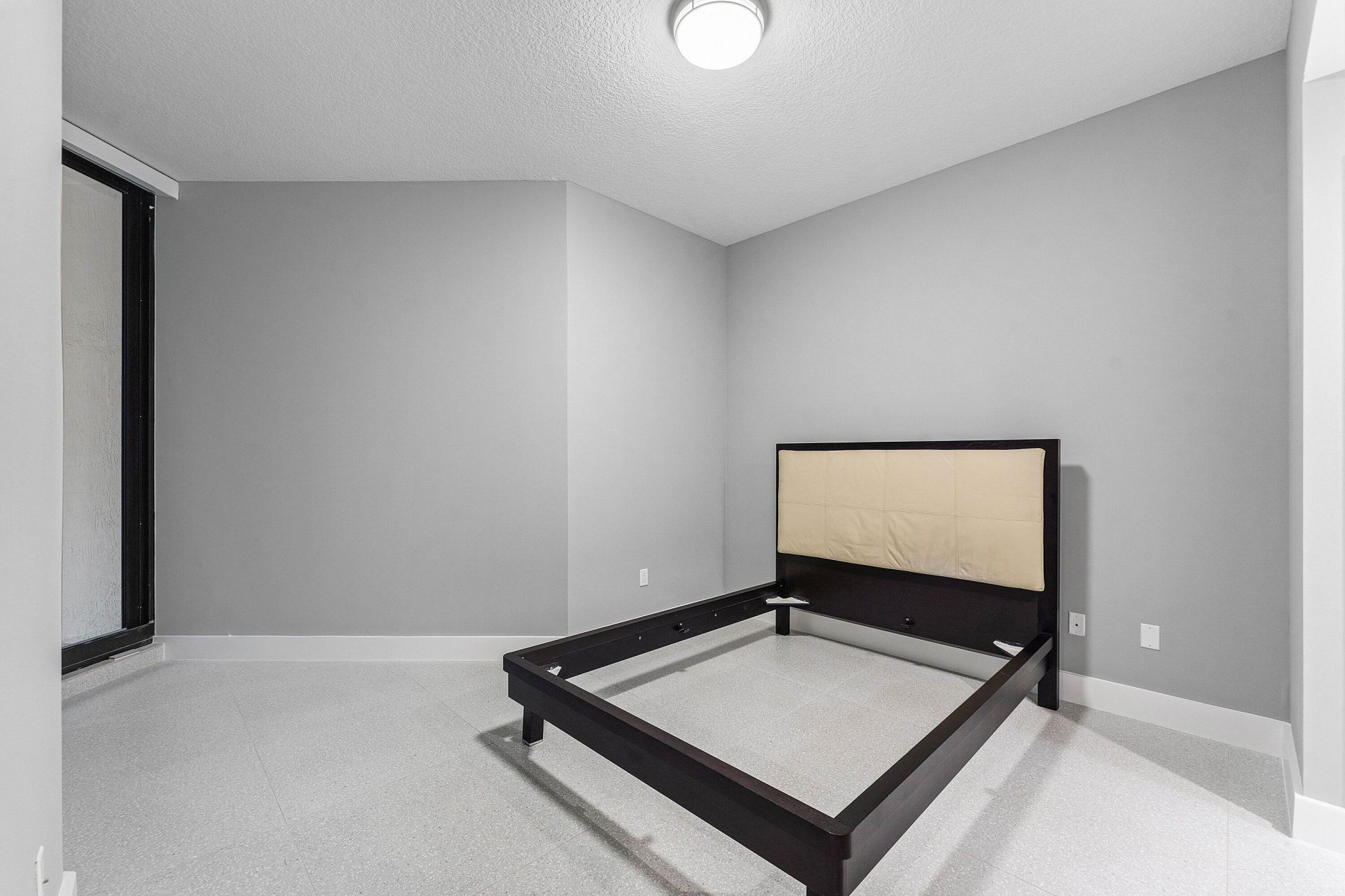 801 S Olive Avenue, Unit 820, West Palm Beach, FL 33401 Photo