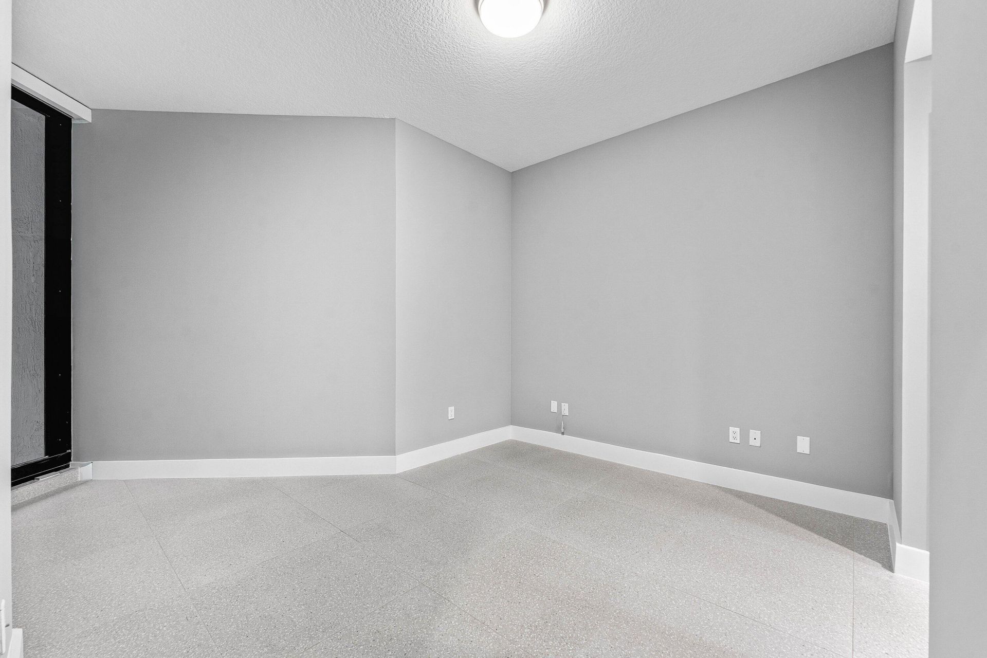 801 S Olive Avenue, Unit 820, West Palm Beach, FL 33401 Photo