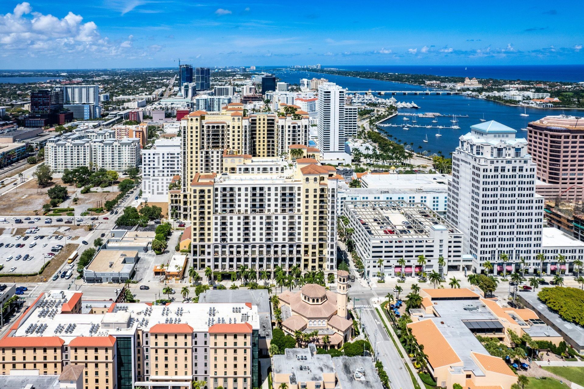 801 S Olive Avenue, Unit 820, West Palm Beach, FL 33401 Photo