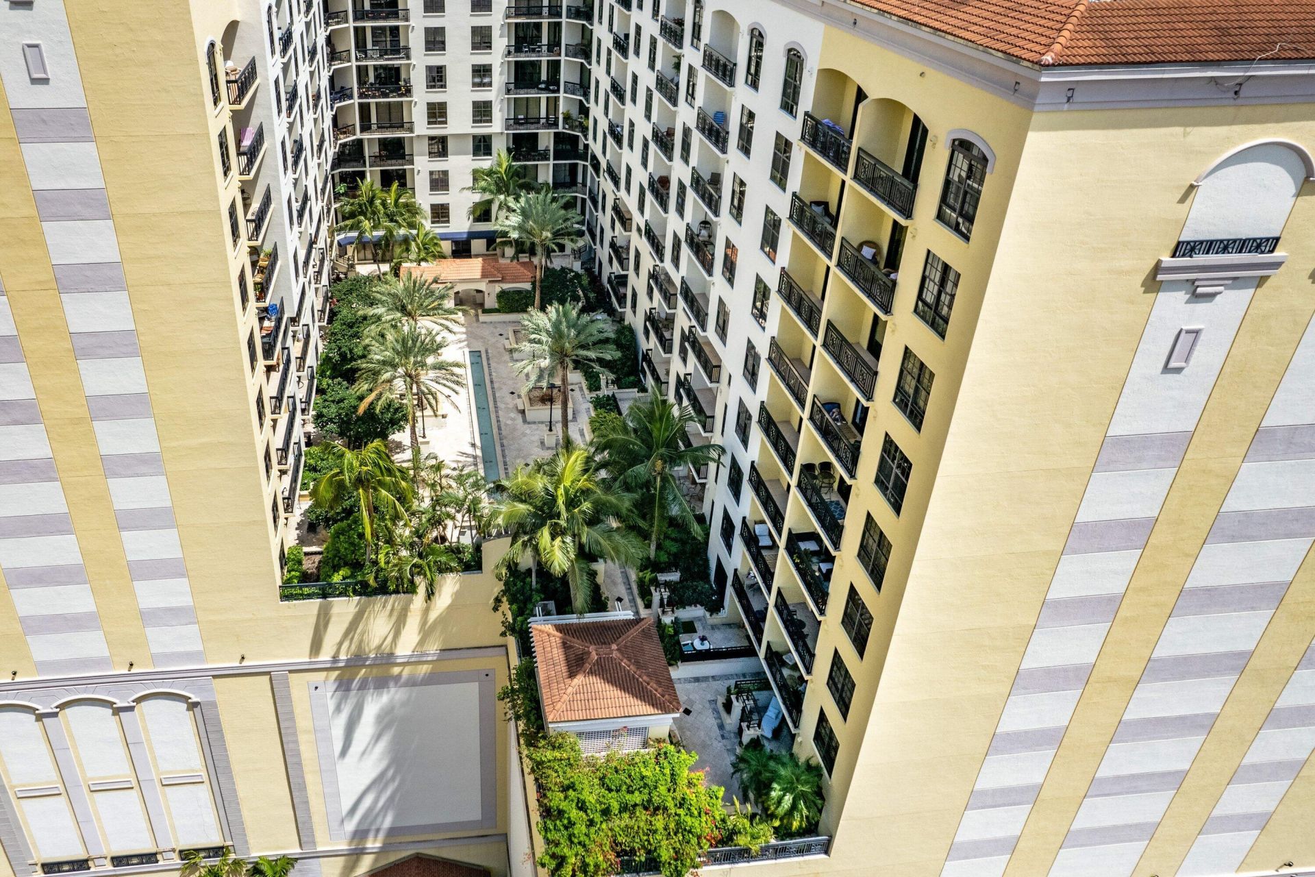 801 S Olive Avenue, Unit 820, West Palm Beach, FL 33401 Photo