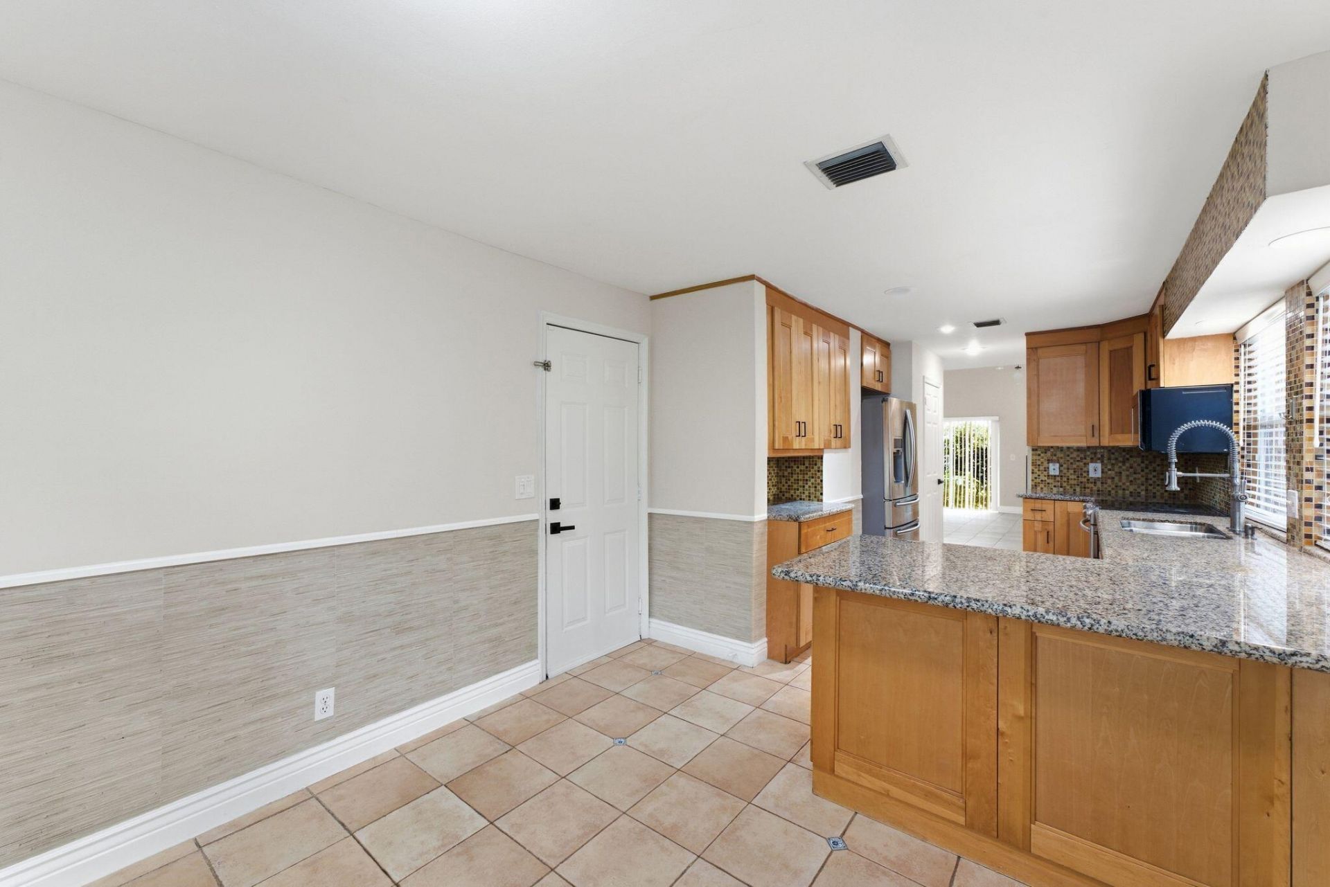 11375 Lakeview Drive, Unit 68-U, Coral Springs, FL 33071 Photo