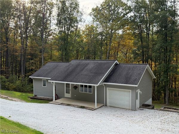 8020 Arbon Drive, Millersburg, OH 44654