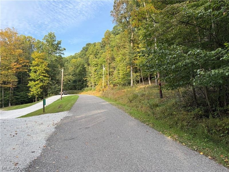 8020 Arbon Drive, Millersburg, OH 44654 Photo 14