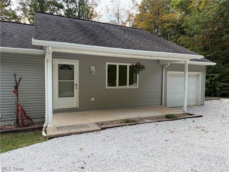 8020 Arbon Drive, Millersburg, OH 44654 Photo 2