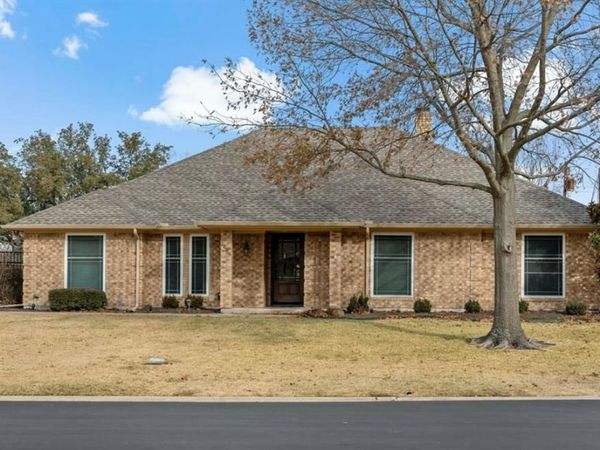 1603 Vicksburg Drive, Sachse, TX 75048