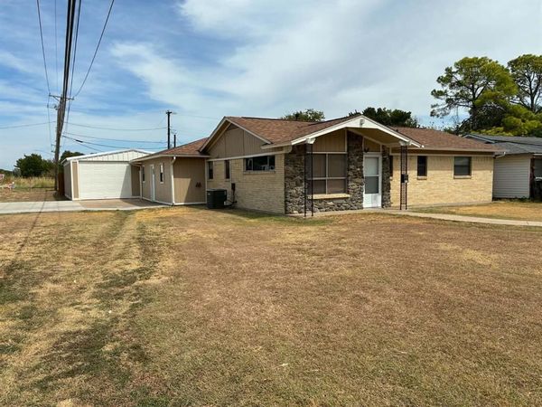 3701 Bluebell Drive, Everman, TX 76140