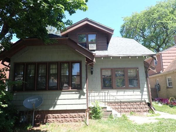 4212 N 49th STREET, Milwaukee, WI 53216