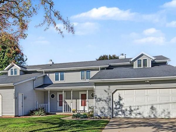 1028 AMBERLY TRAIL, Green Bay, WI 54311