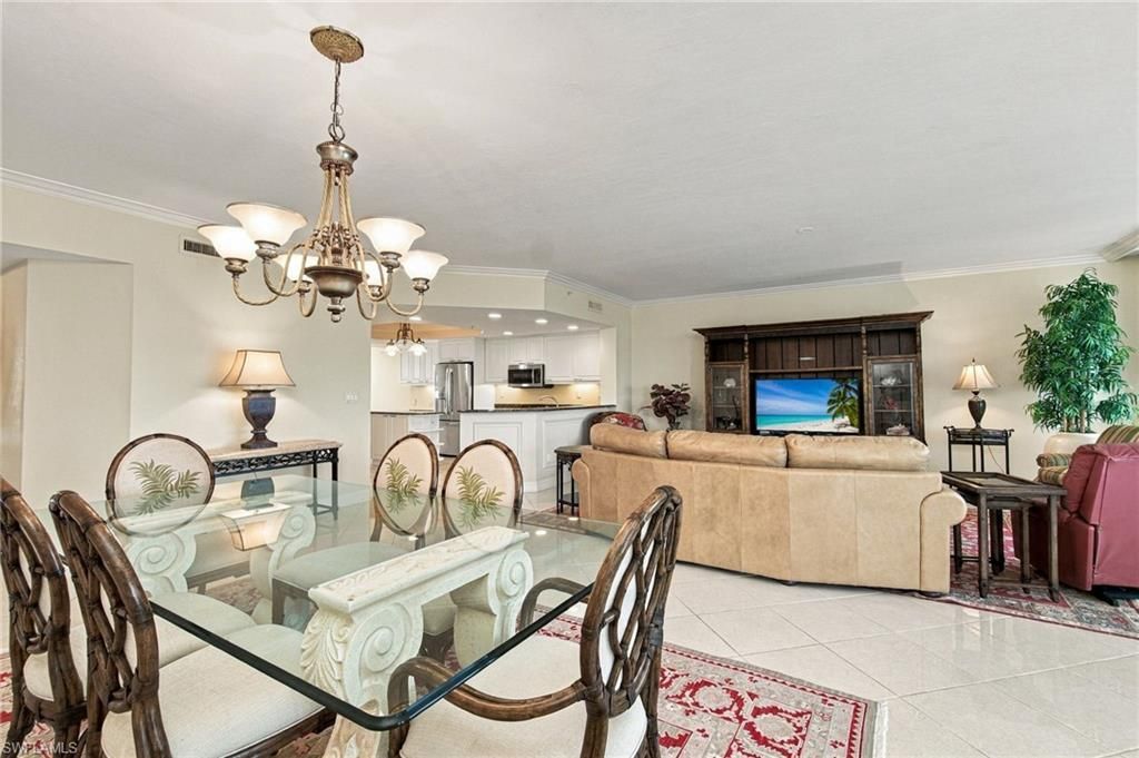 425 Dockside Dr, Unit 703, Naples, FL 34110 Photo