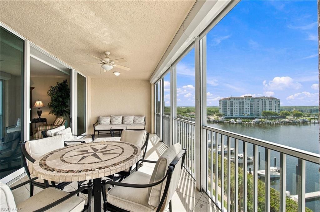 425 Dockside Dr, Unit 703, Naples, FL 34110 Photo