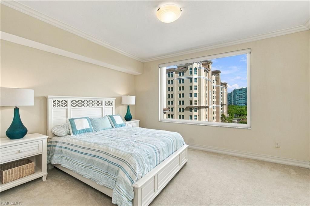 425 Dockside Dr, Unit 703, Naples, FL 34110 Photo