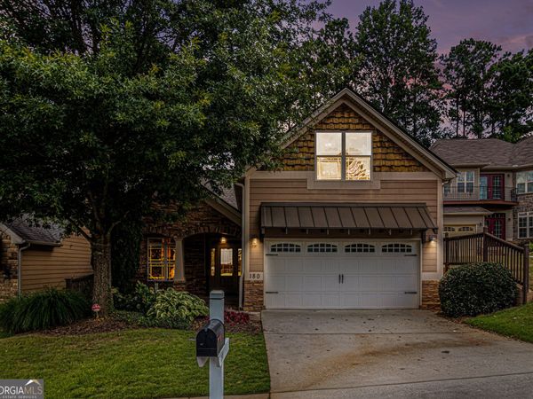 180 Greenview Drive, Newnan, GA 30265