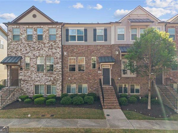 4468 Dunblane Avenue, Sugar Hill, GA 30518