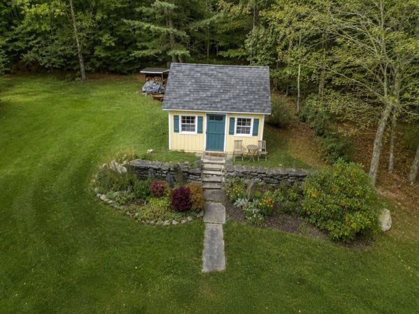 2 Taft Rd, Chester, MA 01011