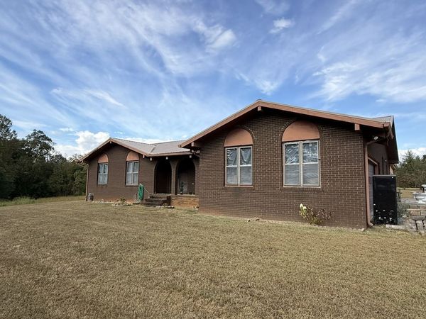 1745 Harrison Ferry Rd , McMinnville, TN 37110