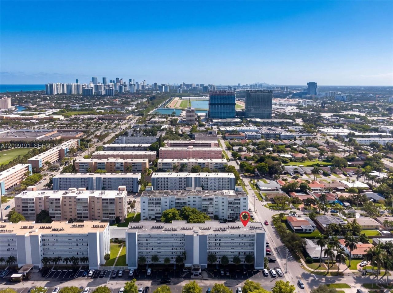 320 NE 12th Ave, Unit 703, Hallandale Beach, FL 33009 Photo