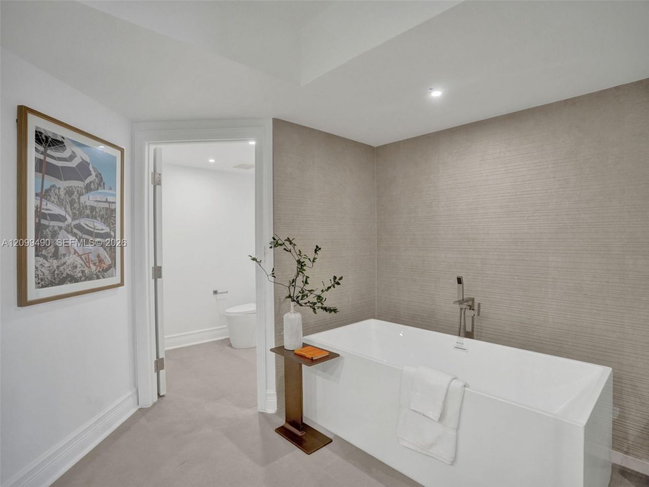 3201 NE 183rd St, Unit 1502, Aventura, FL 33160 Photo