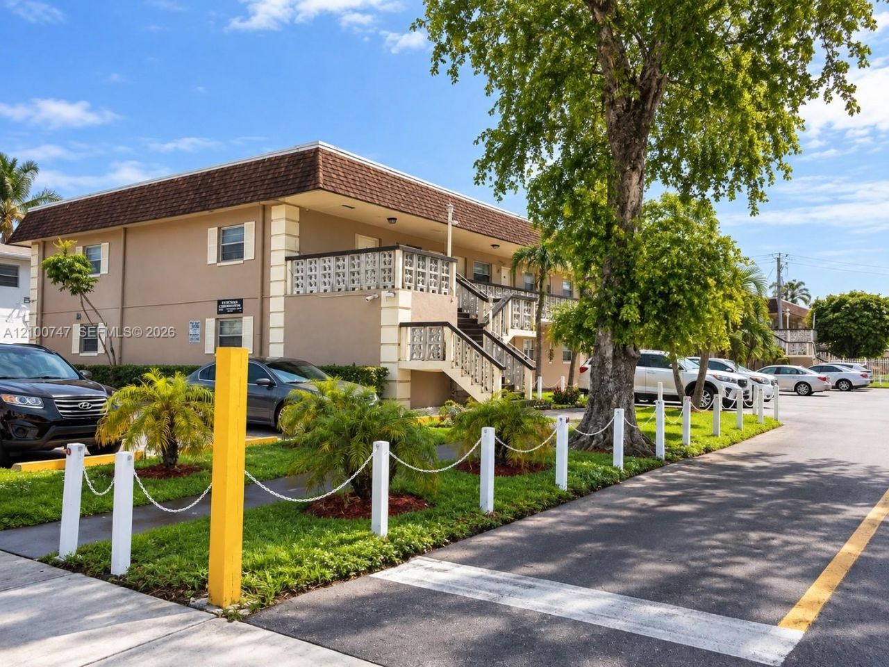 2832 Fillmore St , Unit 21, Hollywood, FL 33020 Photo