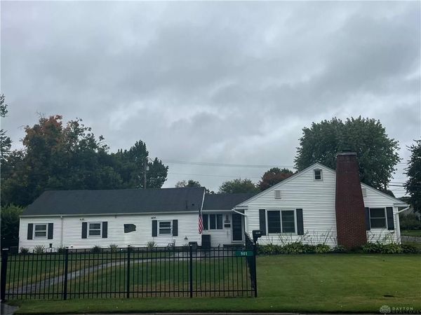 901 E Somers Street, Eaton, OH 45320
