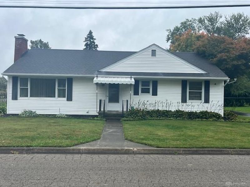 901 E Somers Street, Eaton, OH 45320 Photo 3