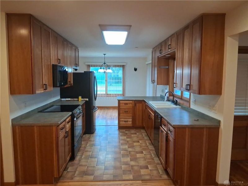 901 E Somers Street, Eaton, OH 45320 Photo 7