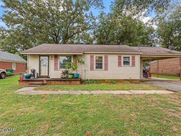 431 Cumberland Street , Medina, TN 38355