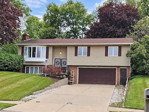 1644 Rippling Brook Dr, Mansfield, OH 44904