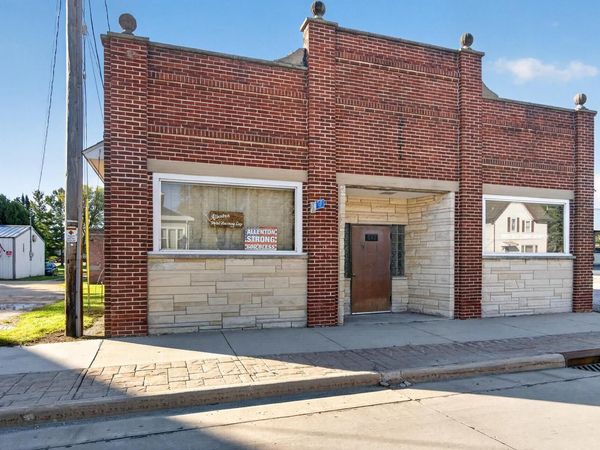 517 Main STREET, Allenton, WI 53002