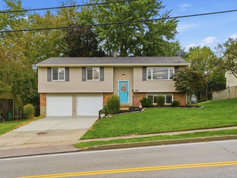 1711 John Gray Road, Springfield Township, OH 45240 Photo 1