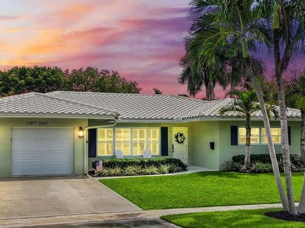38 SW 10th Avenue, Boca Raton, FL 33486