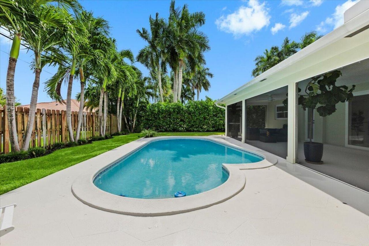 38 SW 10th Avenue, Boca Raton, FL 33486 Photo