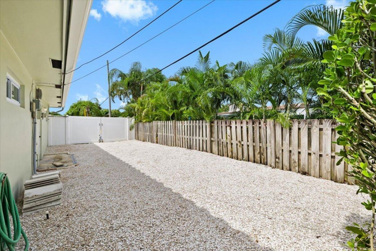 38 SW 10th Avenue, Boca Raton, FL 33486 Photo