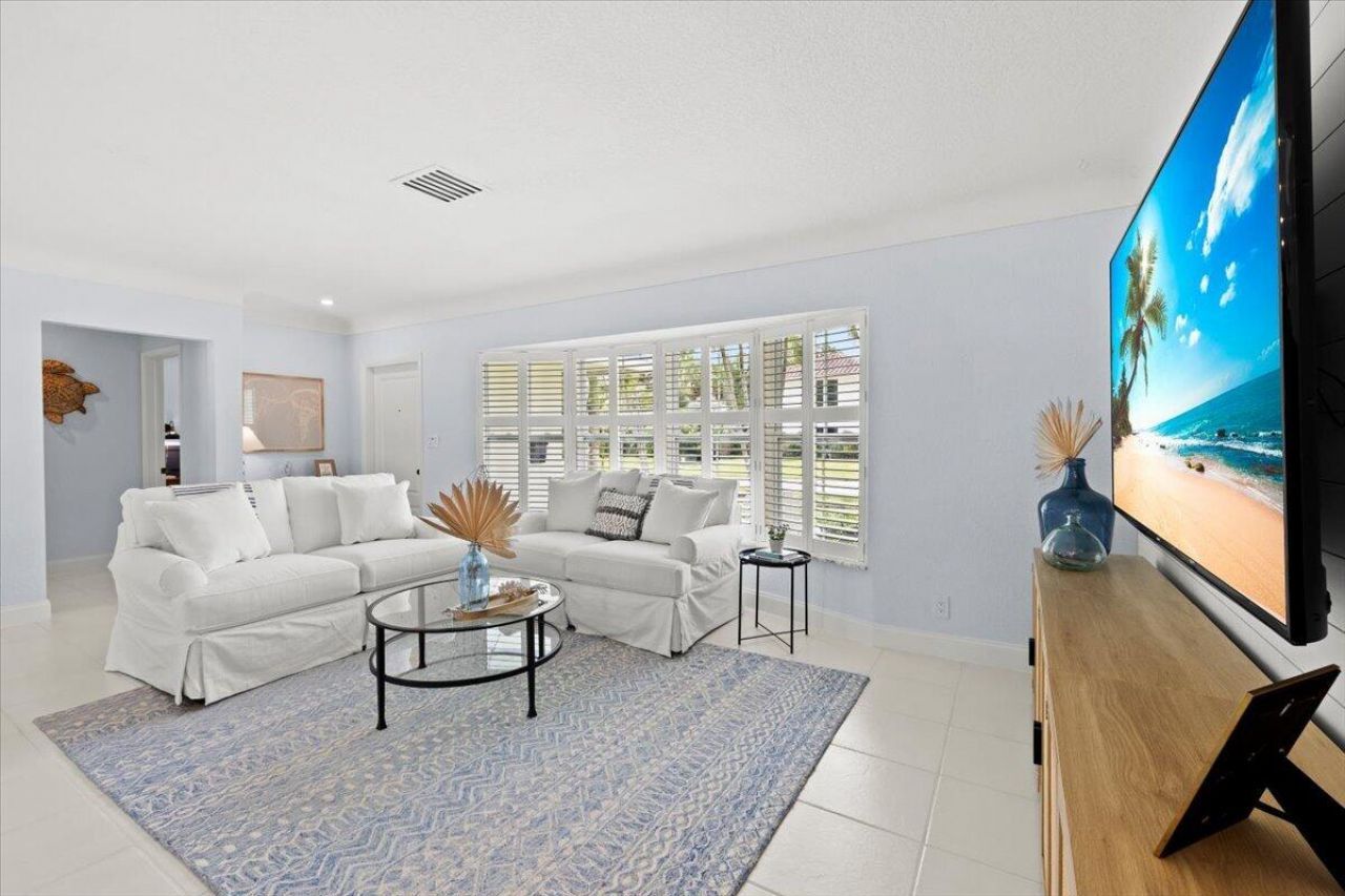 38 SW 10th Avenue, Boca Raton, FL 33486 Photo