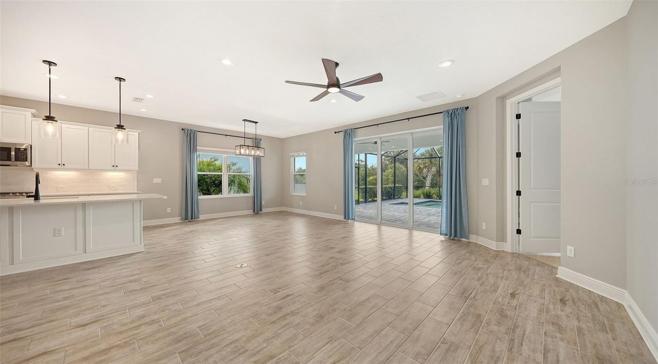 2806 Butterfly Jasmine Trail , Sarasota, FL 34240 Photo