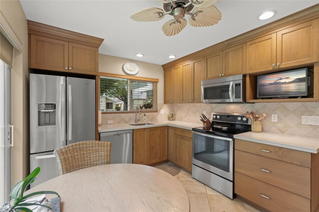 4239 Carriage Drive, Unit 36, Sarasota, FL 34241 Photo