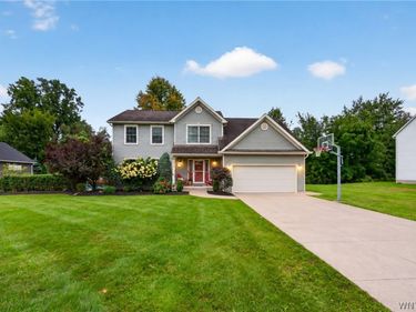 8345 Stahley Road, East Amherst, NY 14051