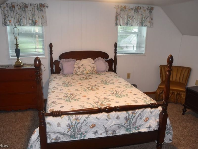 52135 Home Street, Saint Clairsville, OH 43950 Photo 10