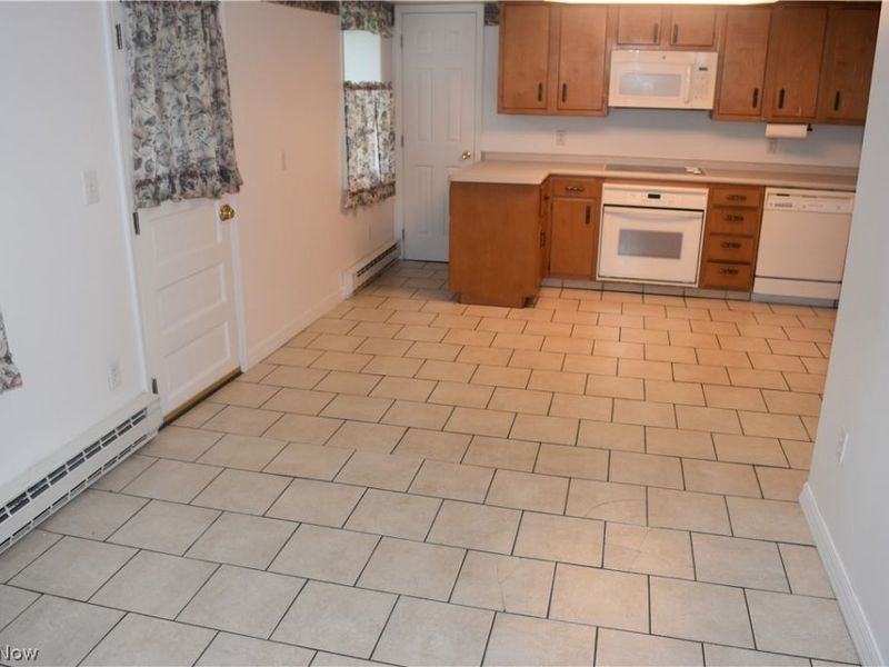 52135 Home Street, Saint Clairsville, OH 43950 Photo 3