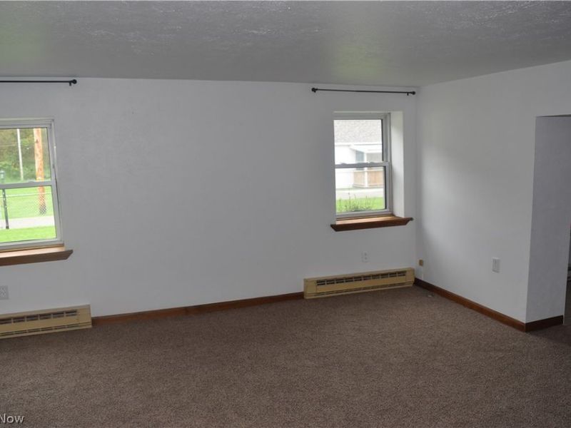 52135 Home Street, Saint Clairsville, OH 43950 Photo 5