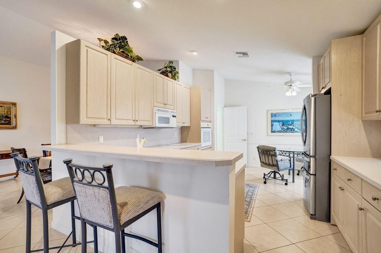5303 Wycombe Avenue, Boynton Beach, FL 33437 Photo