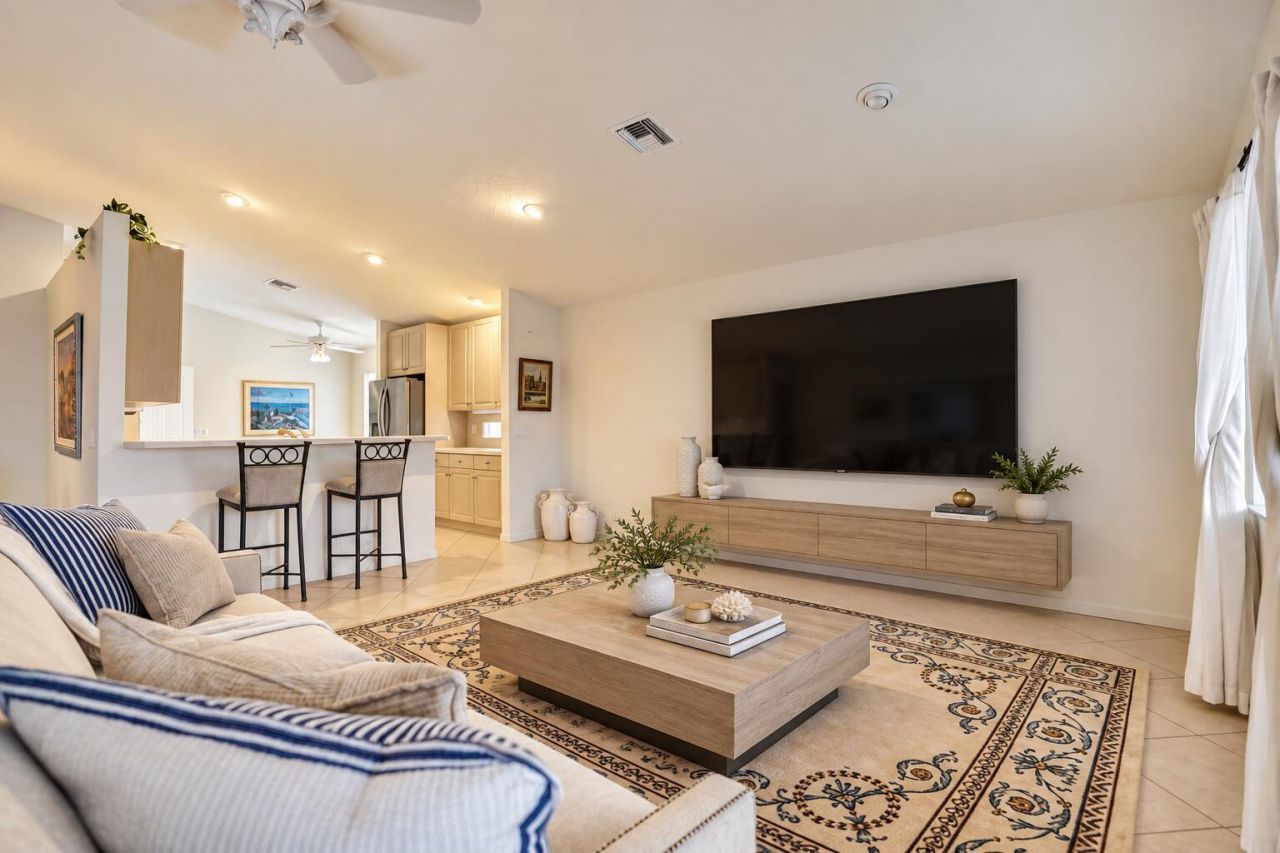 5303 Wycombe Avenue, Boynton Beach, FL 33437 Photo