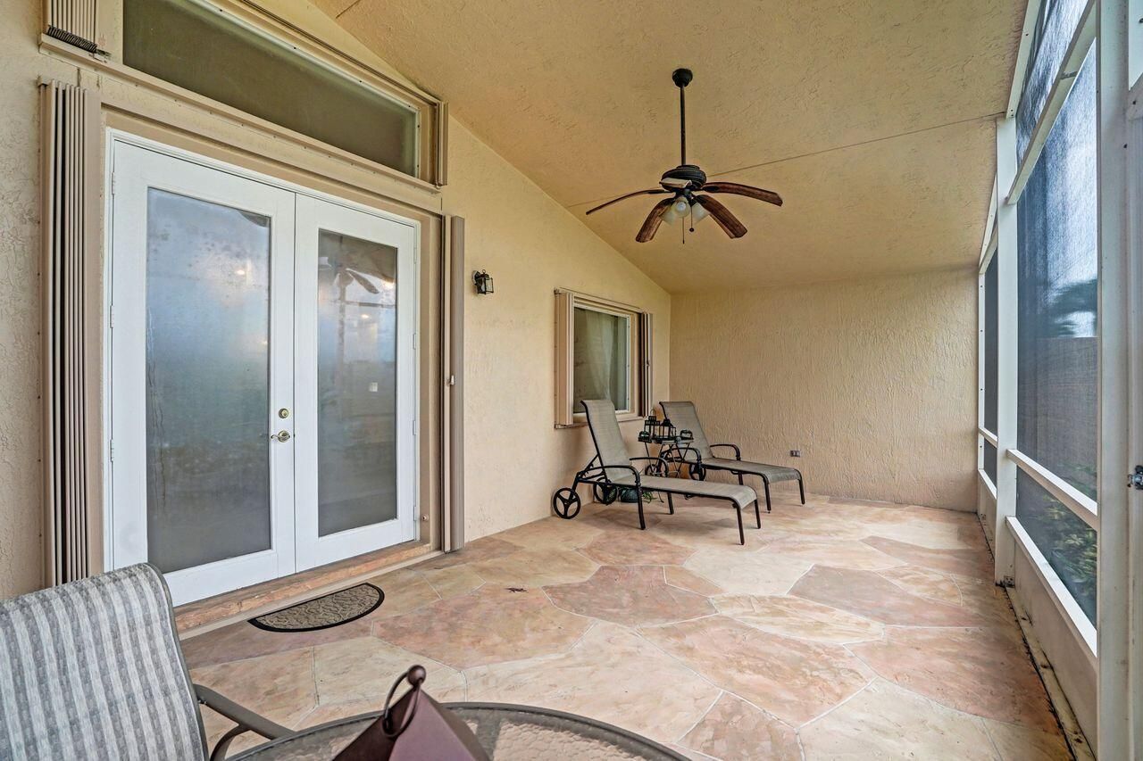 5303 Wycombe Avenue, Boynton Beach, FL 33437 Photo