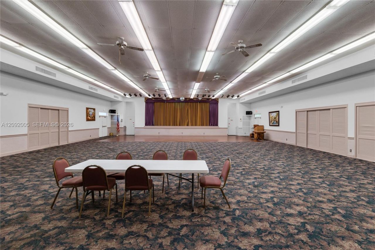 7301 NW 1st St, Unit 401, Margate, FL 33063 Photo